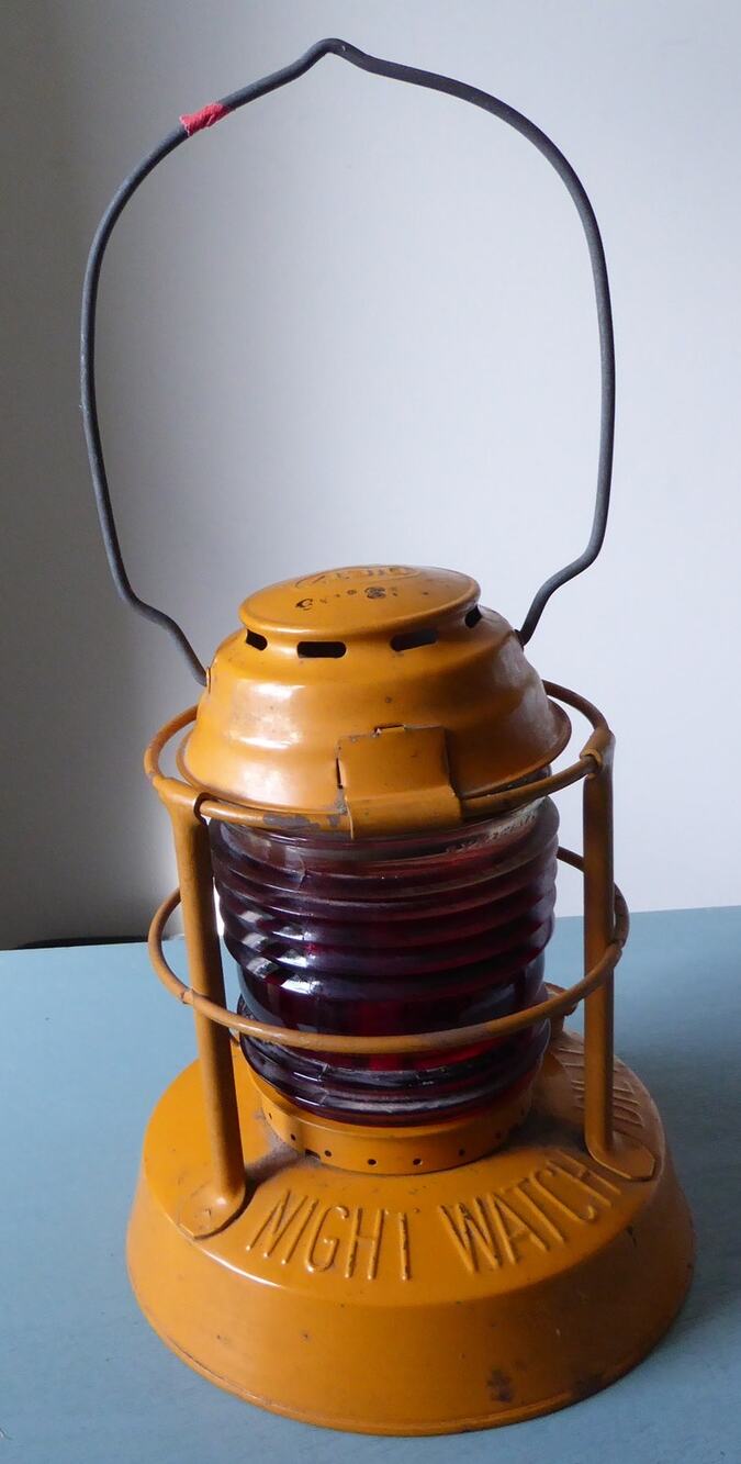 VTG Dietz Night Watch Kerosene Lantern Yellow Red Fresnel Glass Globe 1950s